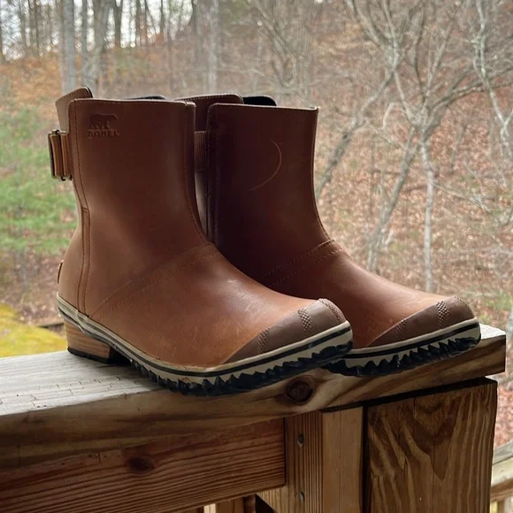 Women’s Sorel Slim Shorty Leather, Size 8.5 - Picture 2 of 8